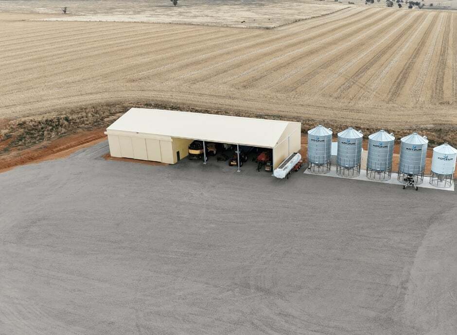 Classic Cream colourbond shed colour