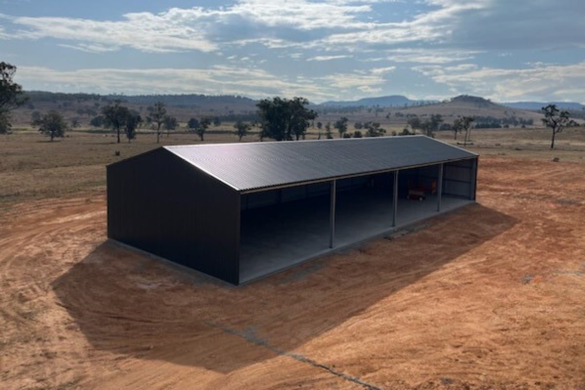 Steel farm shed finished in Colorbond