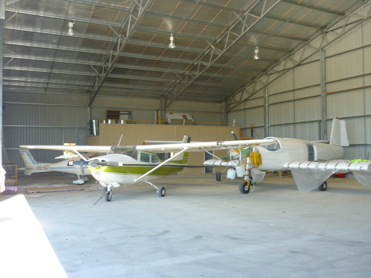 Aircraft hangar Armidale