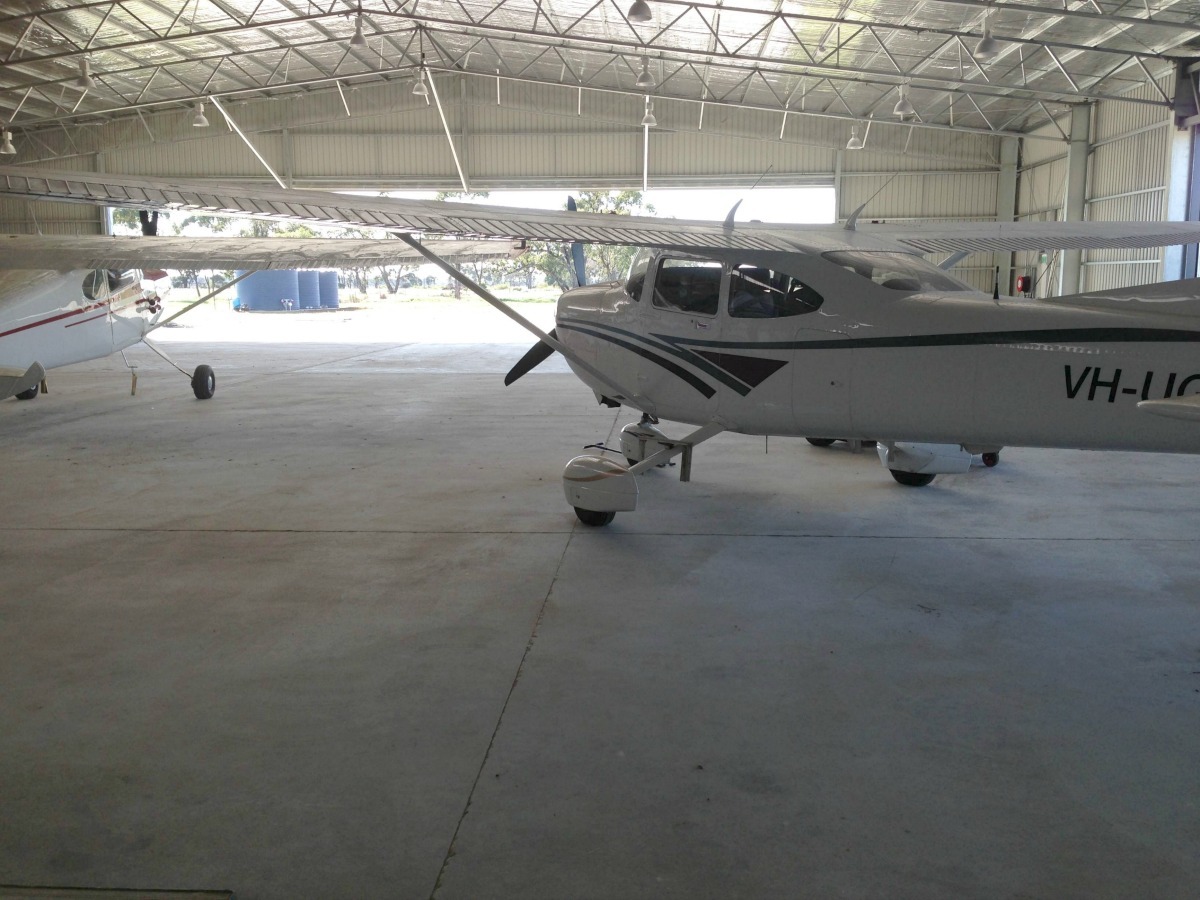Aircraft hangar Moree