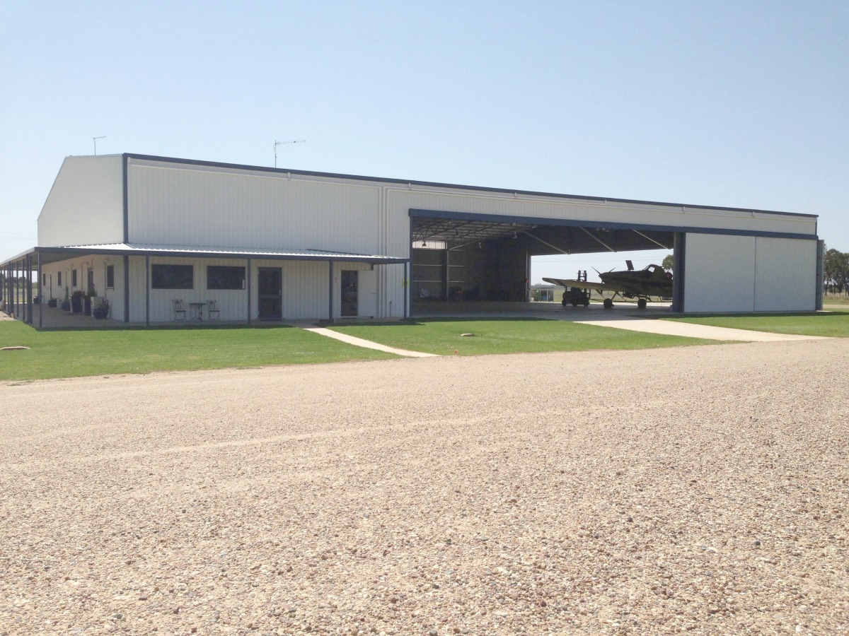 Aircraft hangar Moree