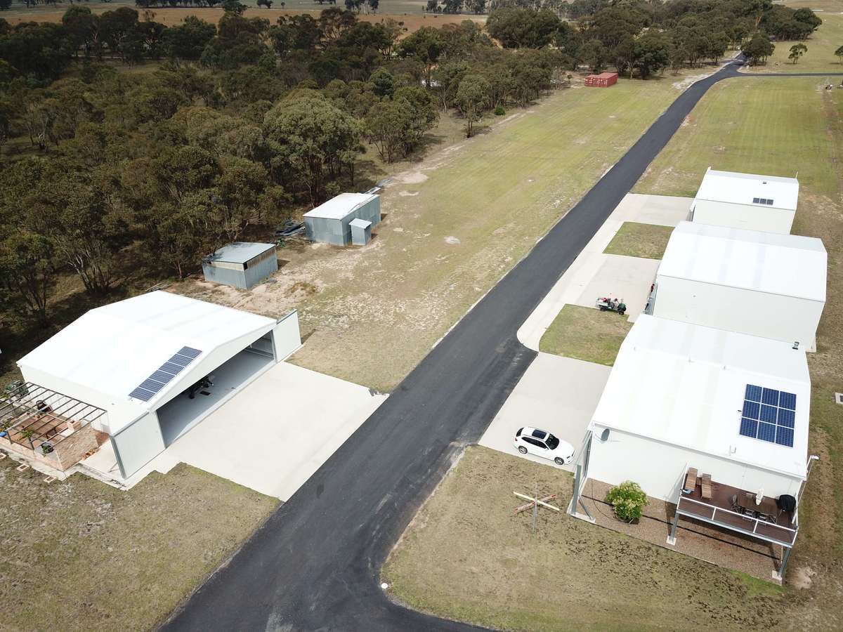 Aircraft hangars Rylstone