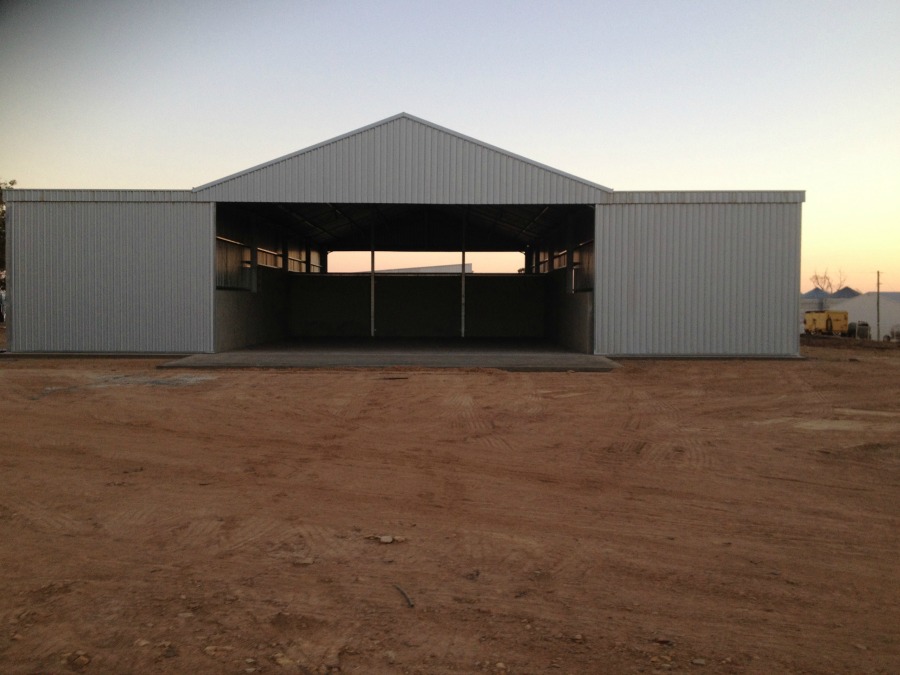 Open grain shed in Grenfell