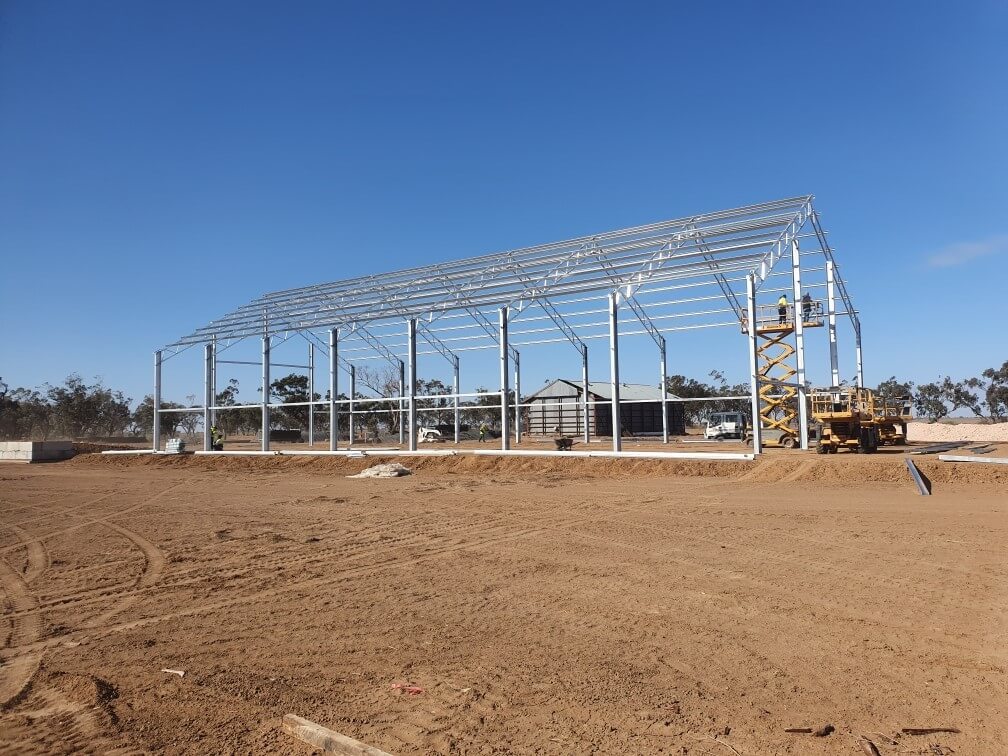 Merah North grain shed being built