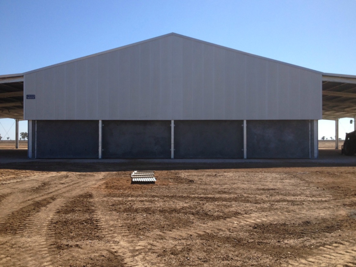 Back view of Walgett grain shed