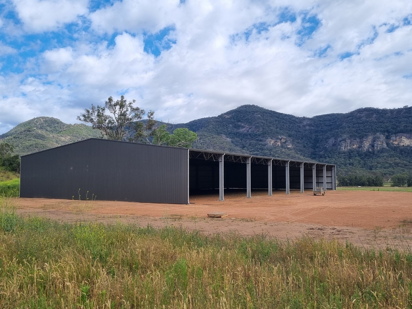 Sandy Hollow hay shed