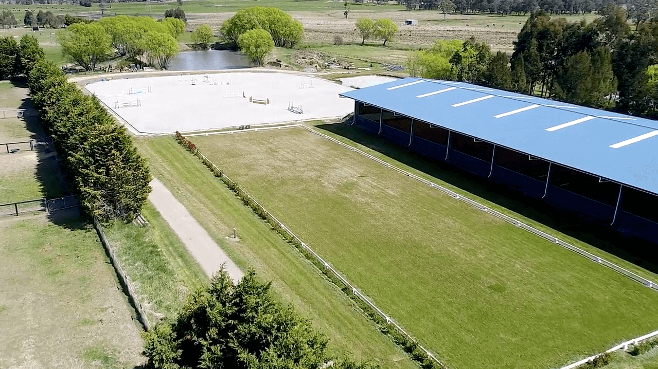 Side view of Glenhill arena